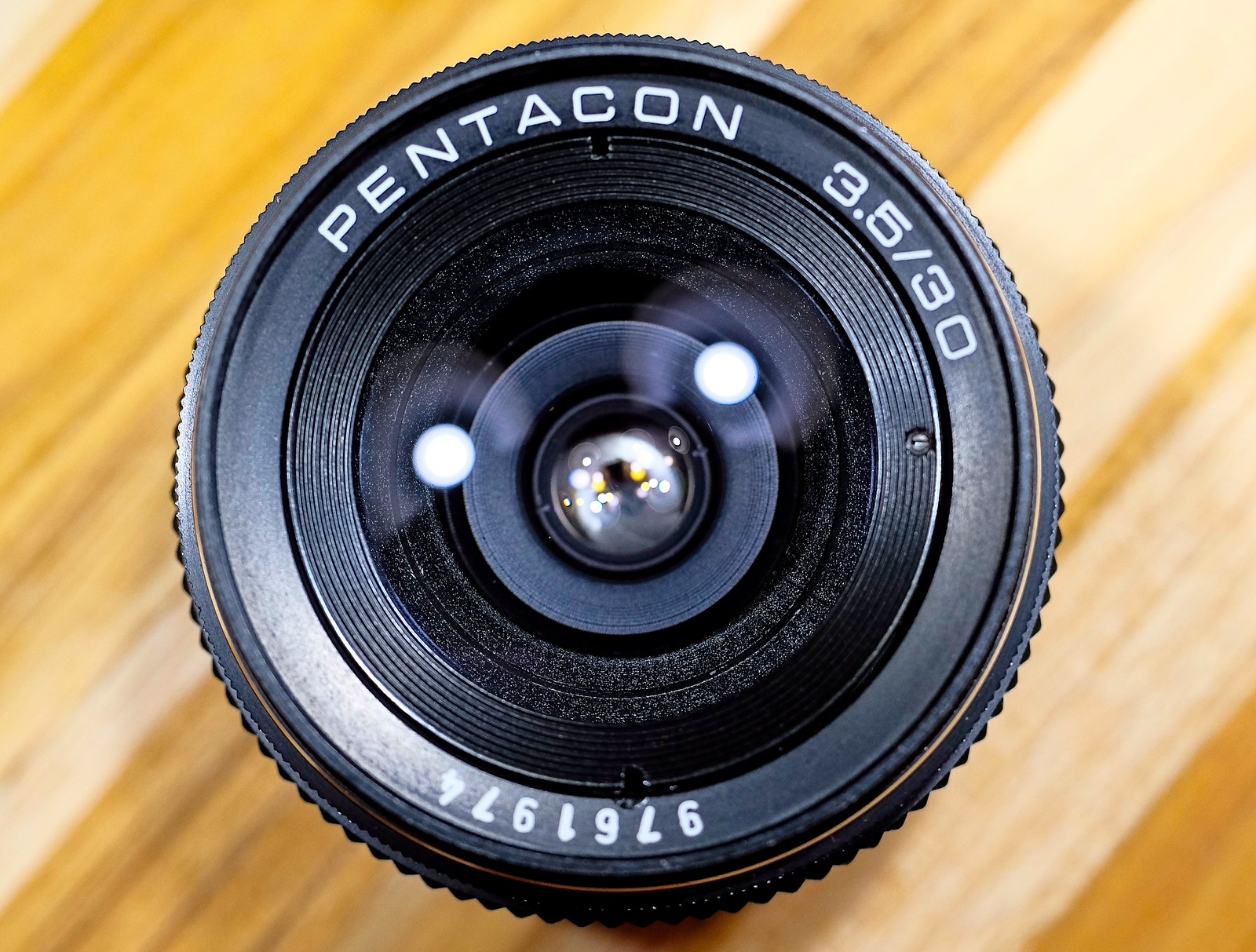Pentacon 30mm f3.5 (M42) - PentaxForums.com