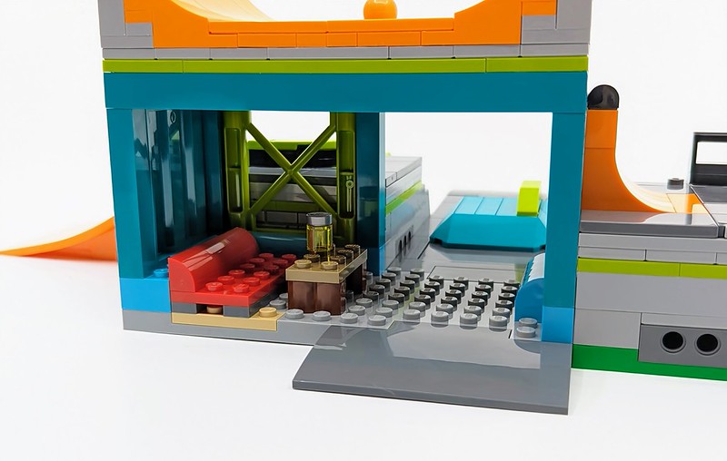 60364: Street Skate Park Set Review - BricksFanz