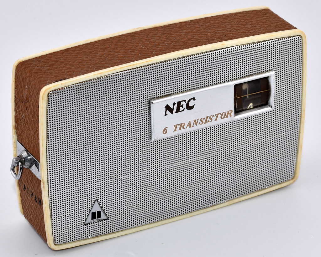 Vintage NEC Transistor Radio, Model NT-6M11, AM Band, 6 Tr… | Flickr