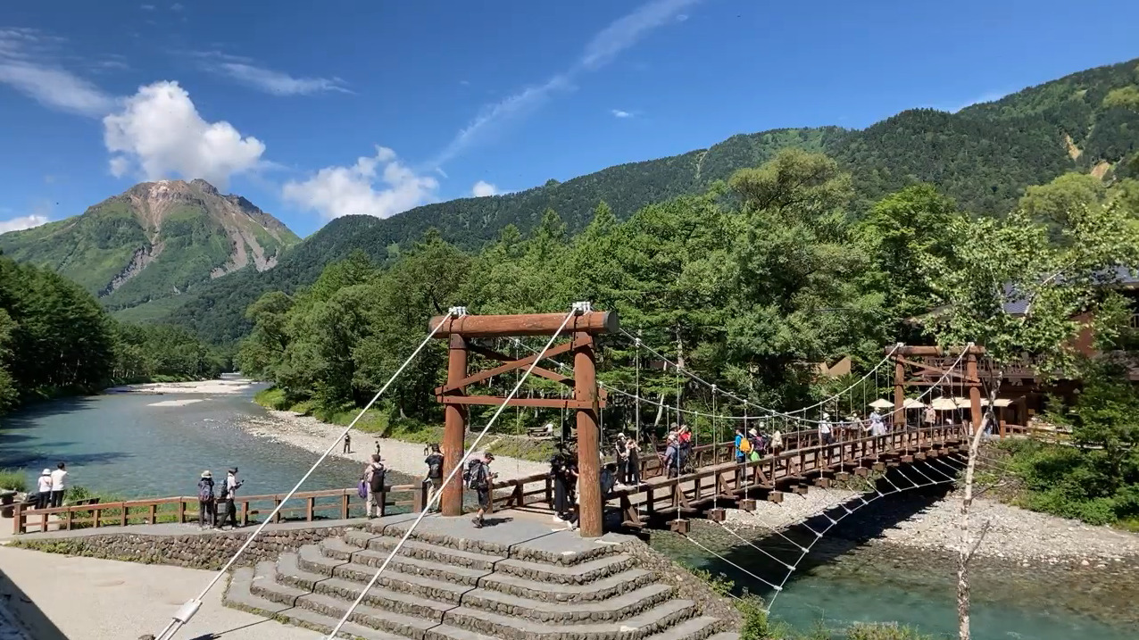 ファイブセンス上高地河童橋ライブカメラ(長野県松本市安曇上高地