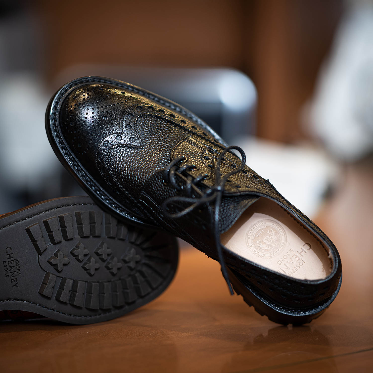 ジョセフチーニー AVON C BLACK GRAIN | 販売店 | (有)シューズサロン