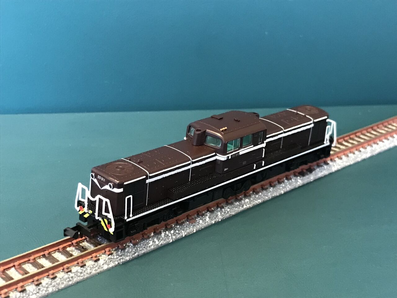 新規入線車両（マイクロエース DD51-1 茶色・登場時） : エヌゲ道