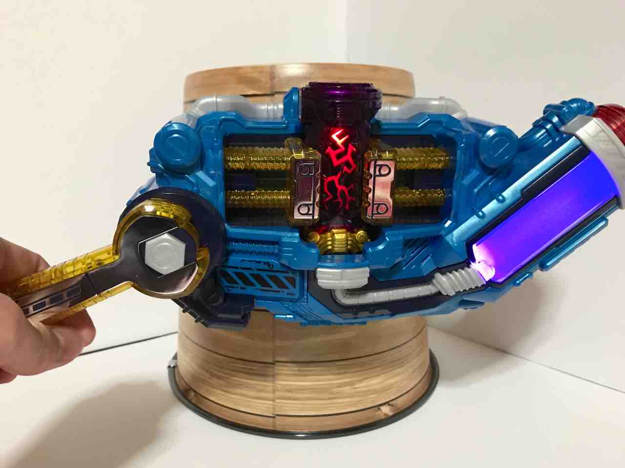 ビルド】DXクロコダイルクラックフルボトル レビュー いい若本ボトルや