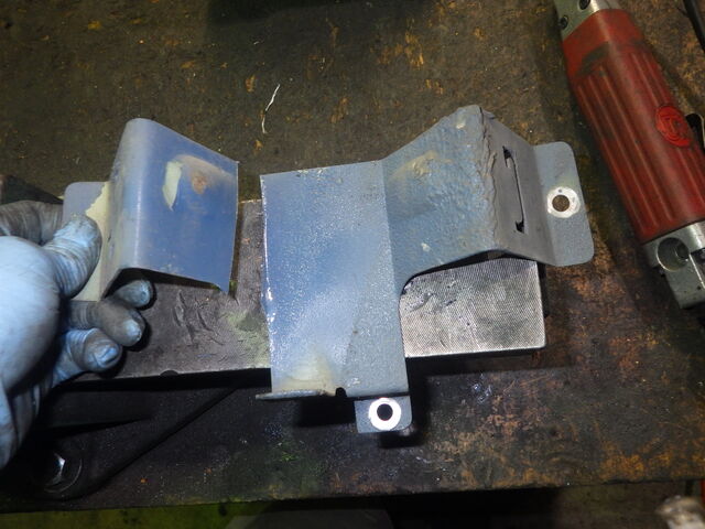 SRG様 今回はショック交換。もちろんフロントショックネガティブ