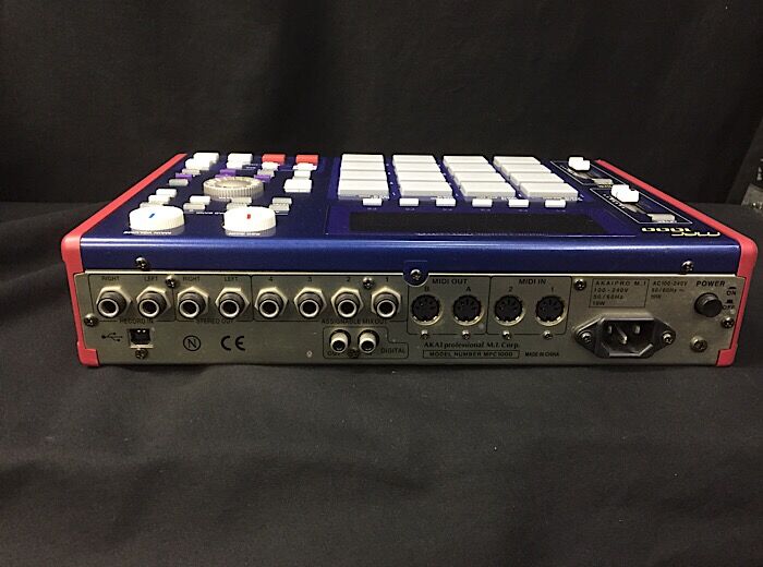 AKAIから「MPC1000」がUSED 機材として入荷！ : ディスクユニオン渋谷