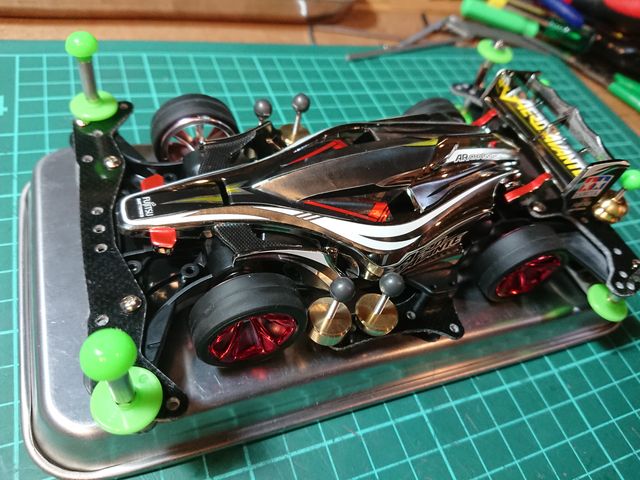 ミニ四駆】ARシャーシ・ボディ軽量化！ : サブカル”ダディ”ガッテム日記