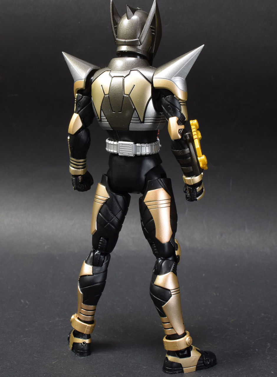 S.H.Figuarts 真骨彫 仮面ライダーパンチホッパー : from.おもちゃ部屋