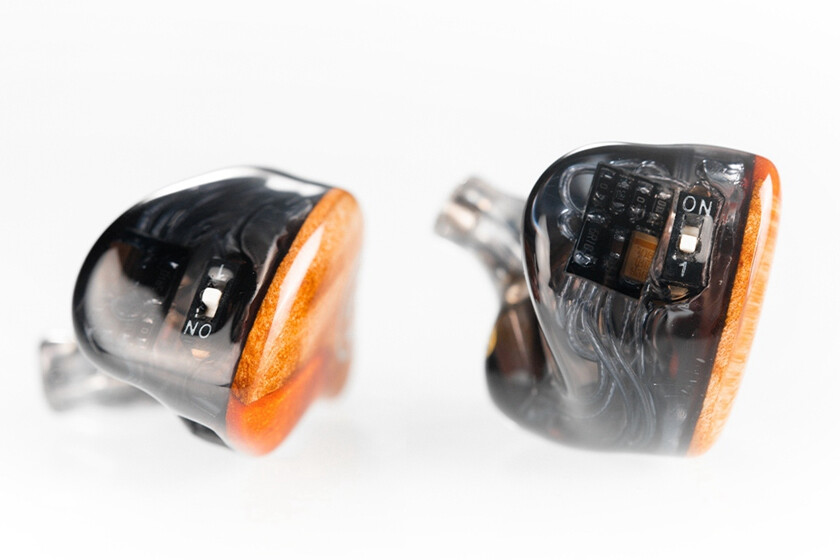 新製品情報》 「DUNU Studio SA6 MK2」 定番6BAモデルのMK2が新登場