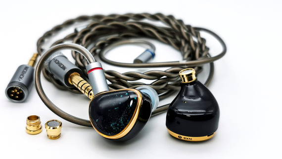 NICEHCK NX8 Special Edition」 好評の1DD+6BA+1PZハイブリッド「NX8