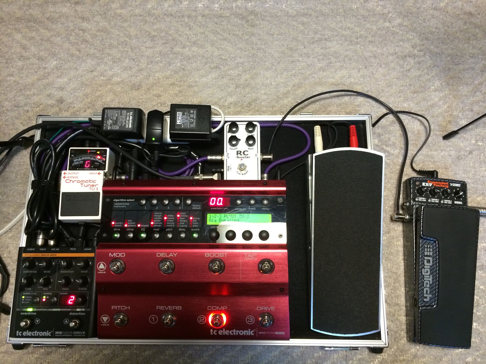 エフェクターボード諸事情 その2 : ジョニー・ギターウクレレ教室 音楽日和