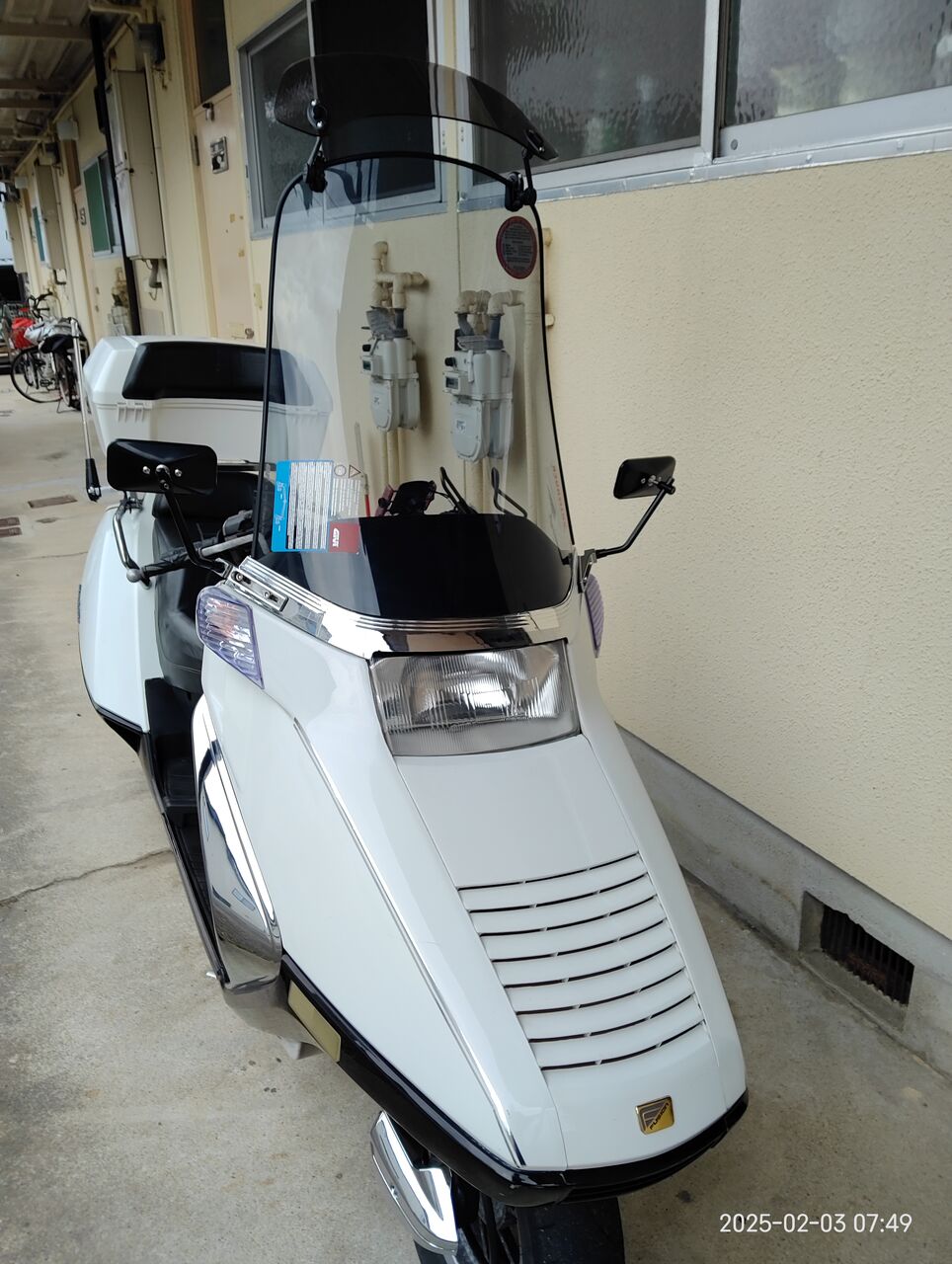 フュージョンのGIVI（ジビ）スクリーンにミニスクリーンを取り付け