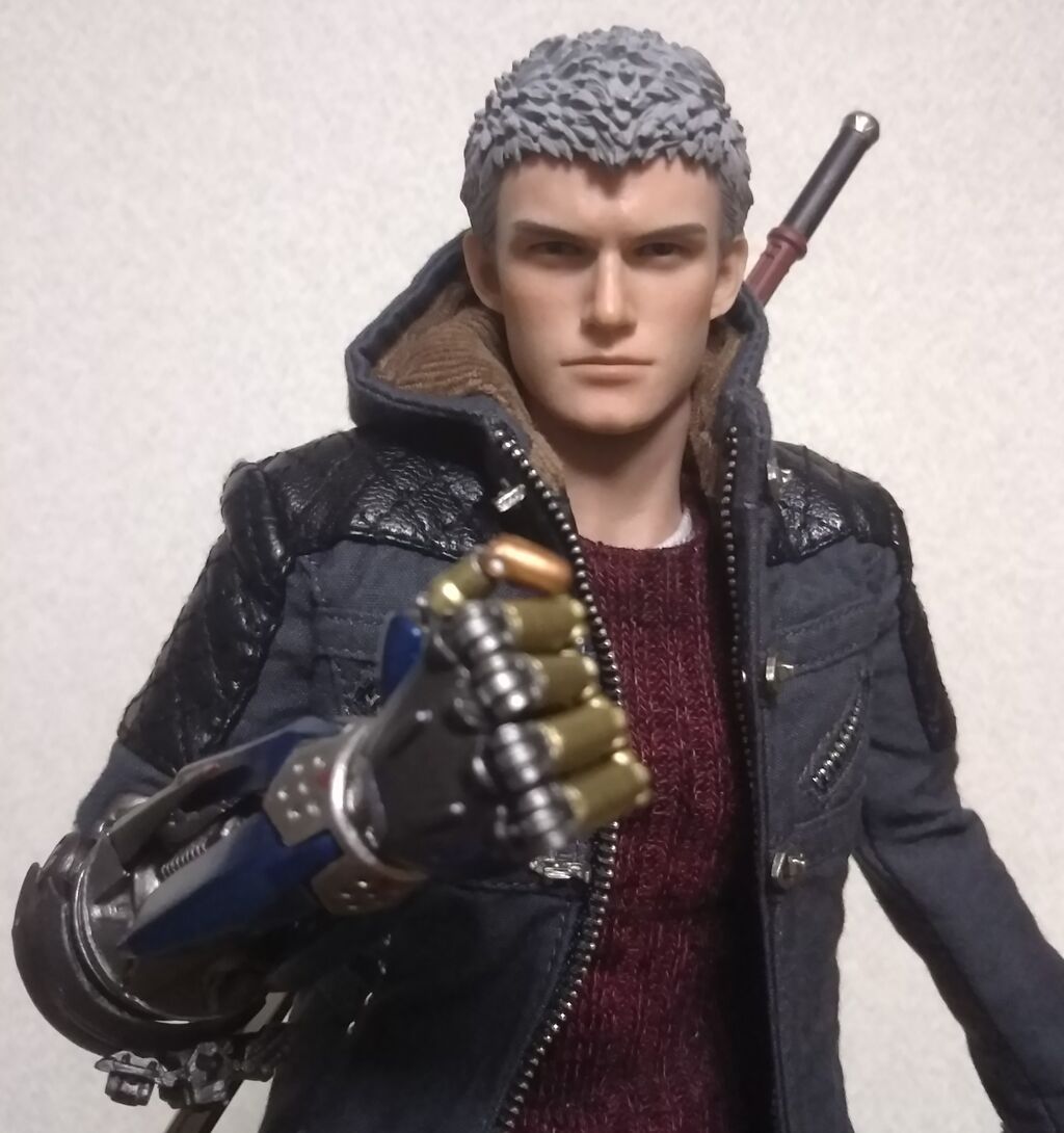デビルメイクライ5のネロの1/6スケール可動フィギュア♪】ASMUS TOYS