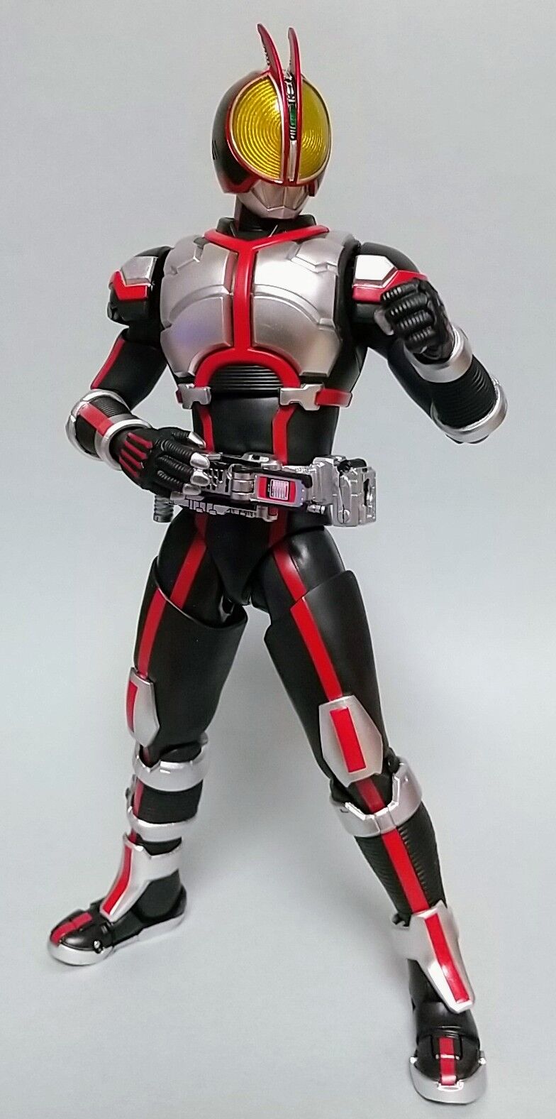 S.H.Figuarts(真骨彫製法) 仮面ライダーファイズ、仮面ライダー555