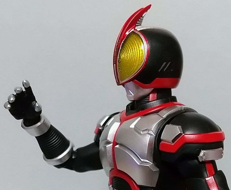 S.H.Figuarts(真骨彫製法) 仮面ライダーファイズ、仮面ライダー555