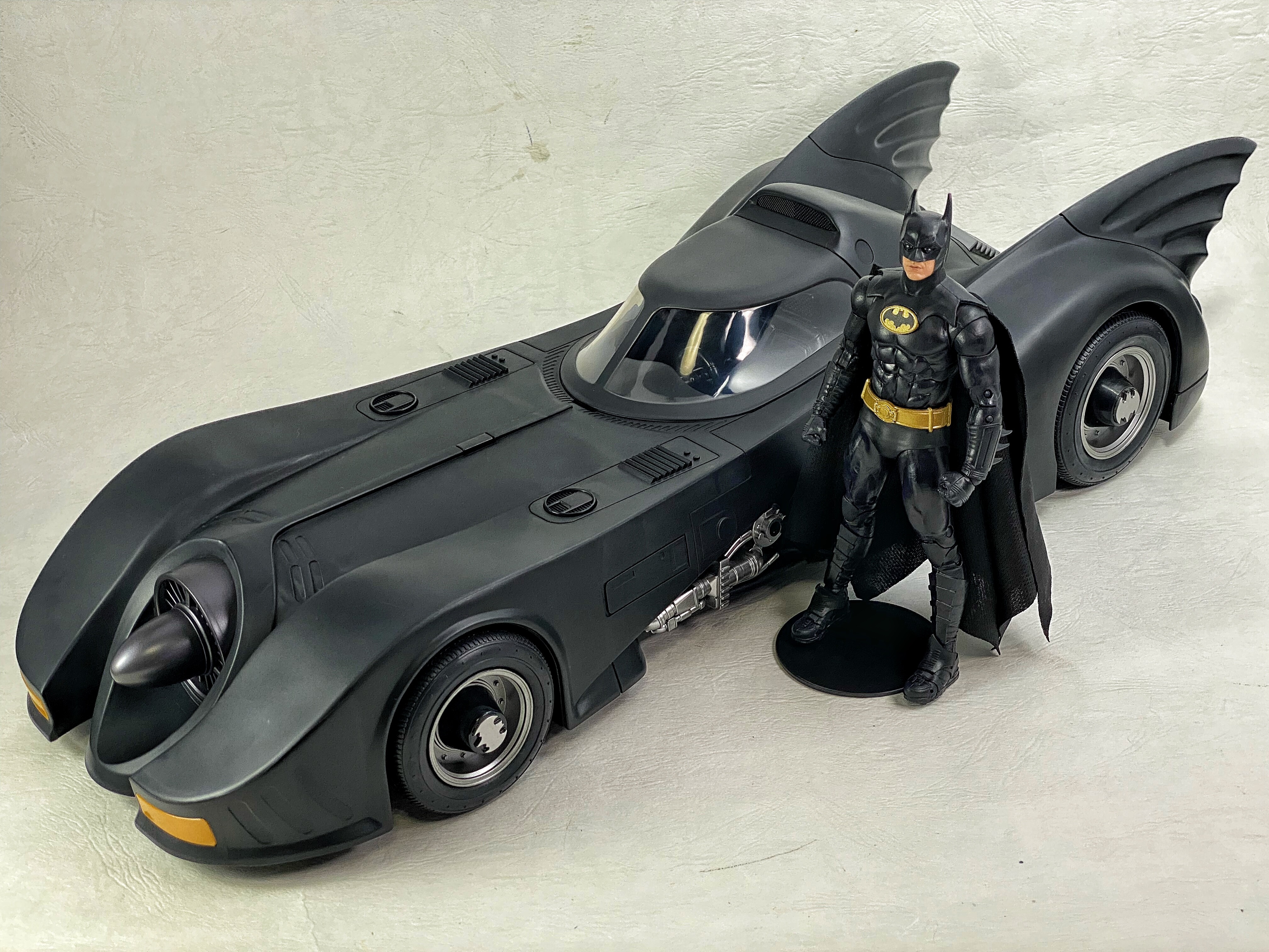 DCマルチバース バットマン&バットモービル(1989) レビュー : えるけーえぬ