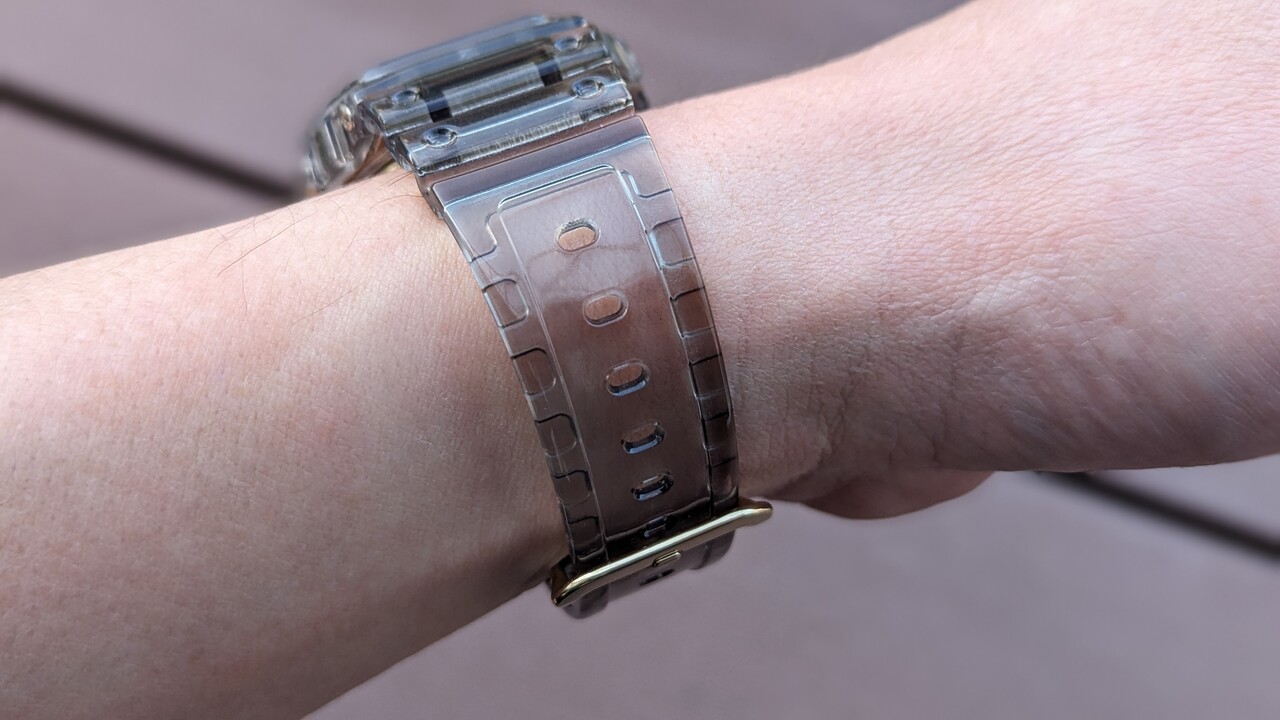 16年前ゲットした”グレースケルトン”モデルの現在の黄ばみは？驚きの