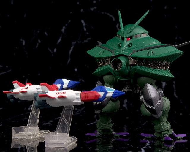 FW GUNDAM CONVERGE EX29 ビグ・ザム＆コア・ブースター レビュー : は