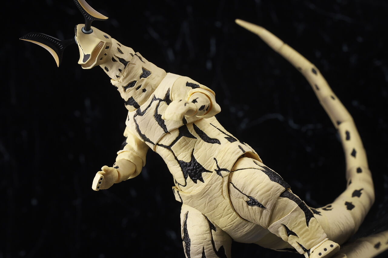 S.H.フィギュアーツ エレキング レビュー : はっちゃか