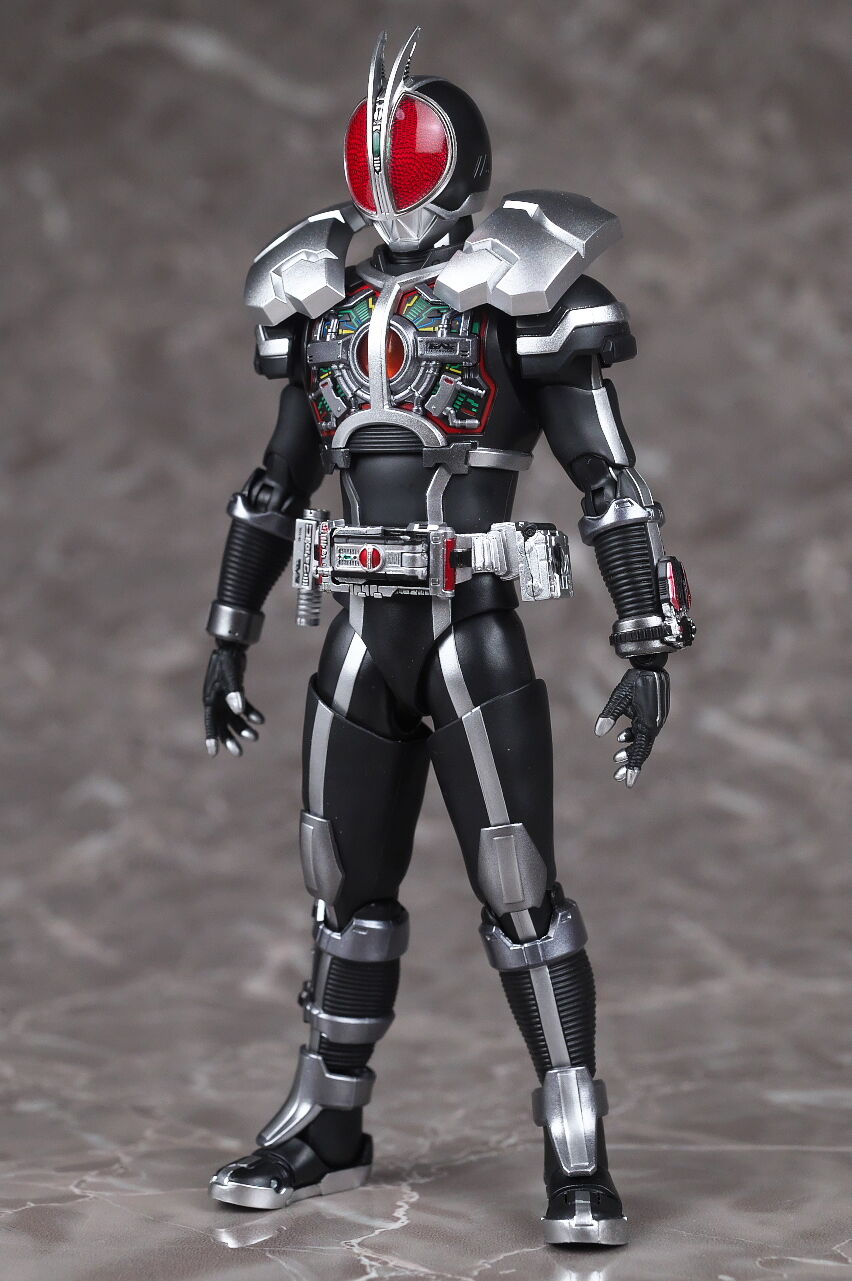 S.H.フィギュアーツ (真骨彫製法) 仮面ライダーファイズ アクセル