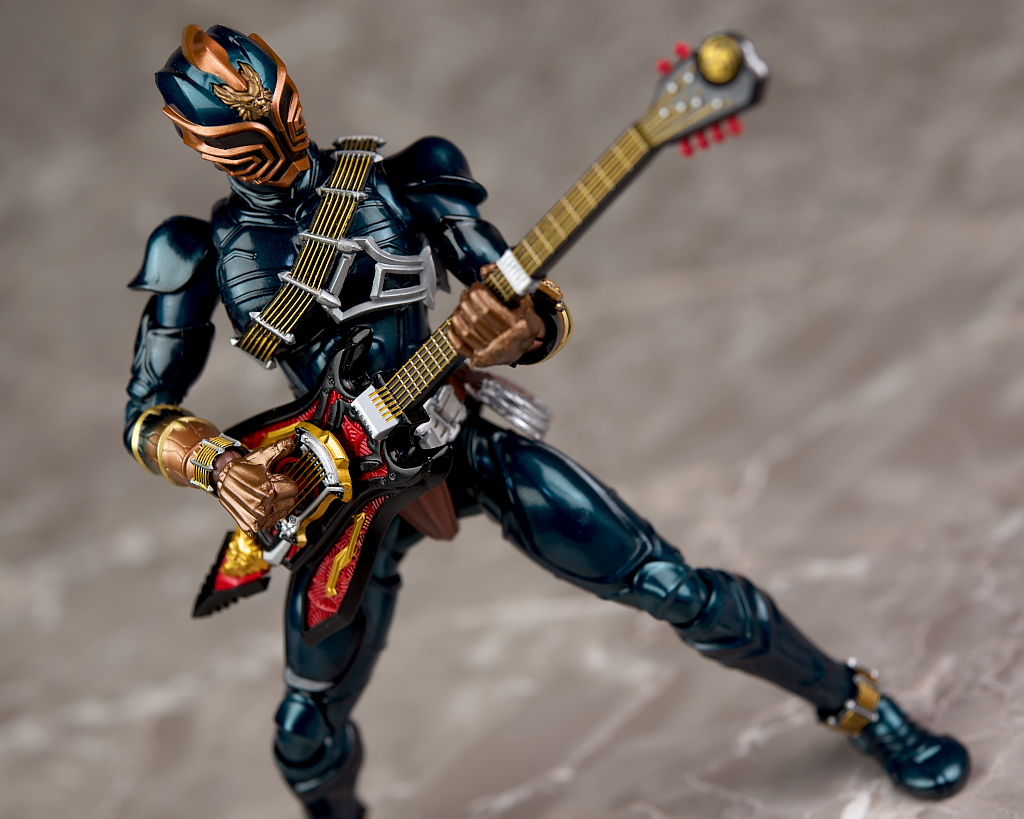 S.H.フィギュアーツ （真骨彫製法） 仮面ライダー斬鬼 レビュー : はっ