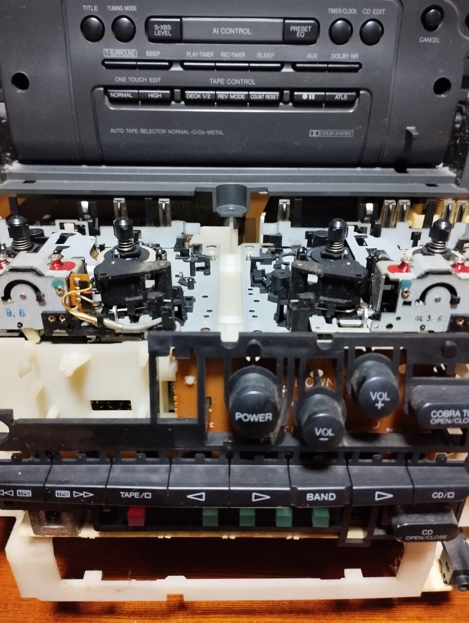 CDラジカセ Panasonic RX-DT707の修理 : まごころせいじつ堂