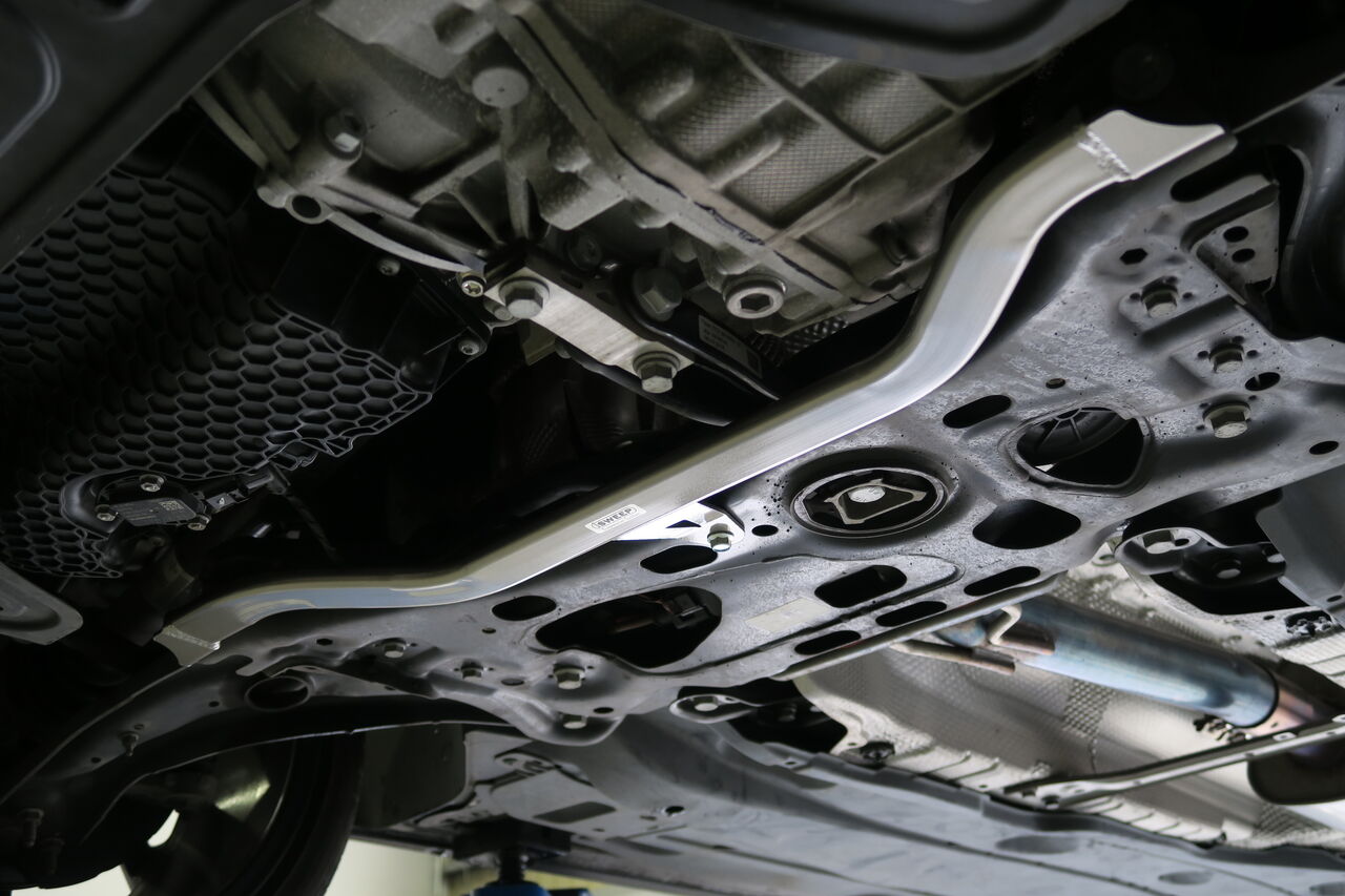 VW GOLF7.5 GTI Dynamic × iSWEEP Power Brace : イシカワ