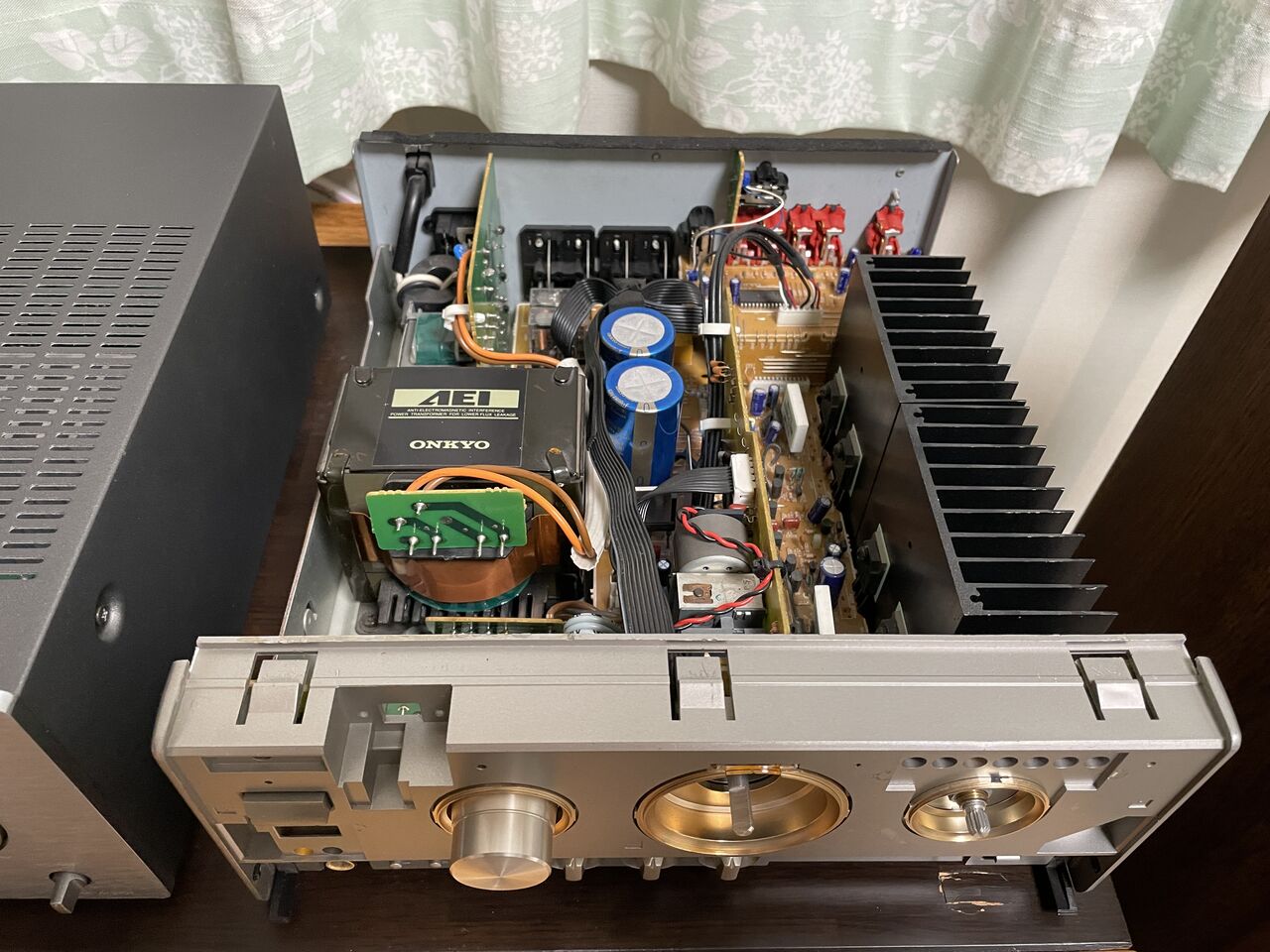 ONKYO A-922M LTDをメンテしよう : My Life My Like My Way