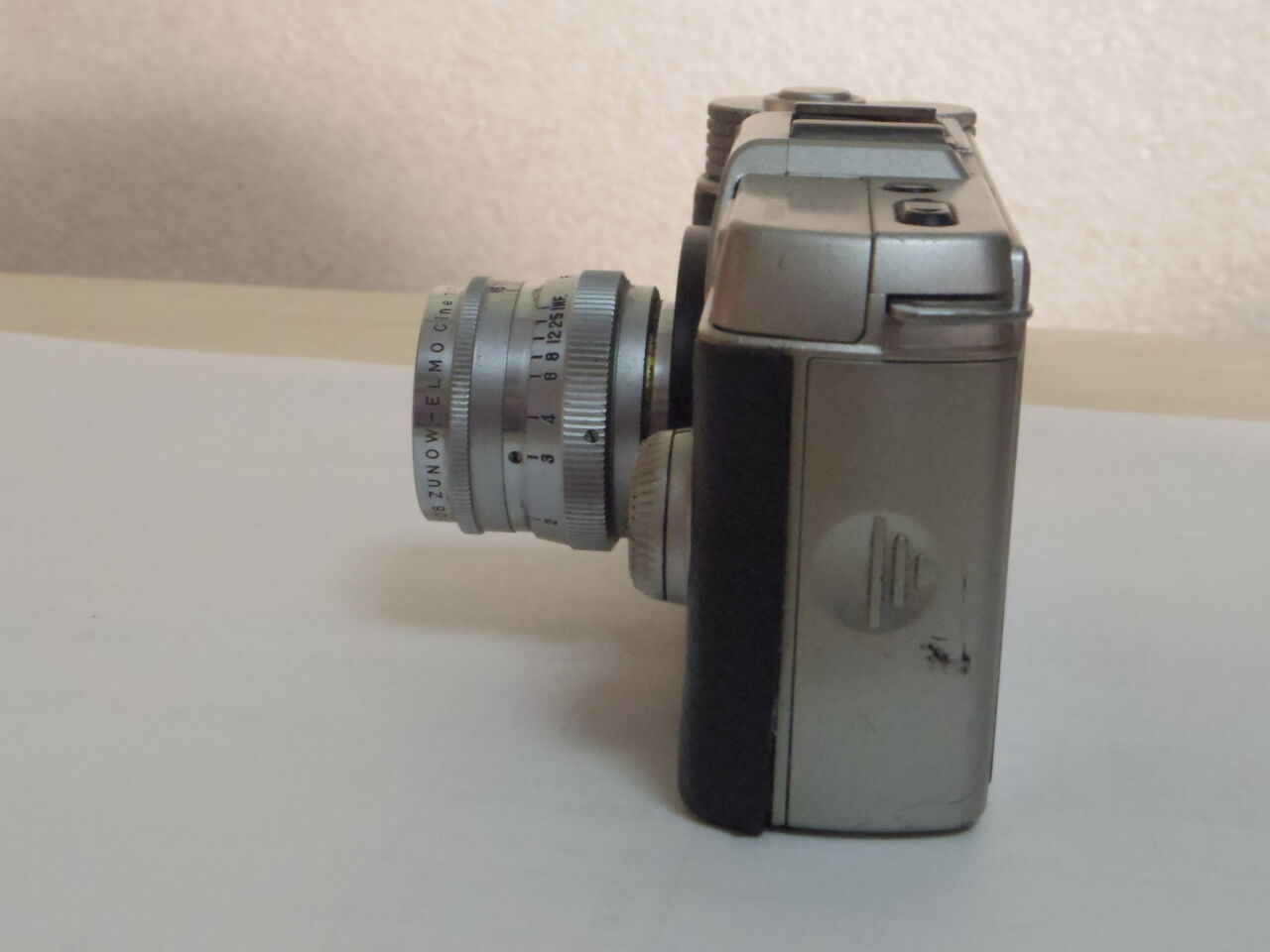 カメラ河童のシネレンズ図鑑3-Zunow-Elmo Cine13mm F1.1 D 改訂-(愛す