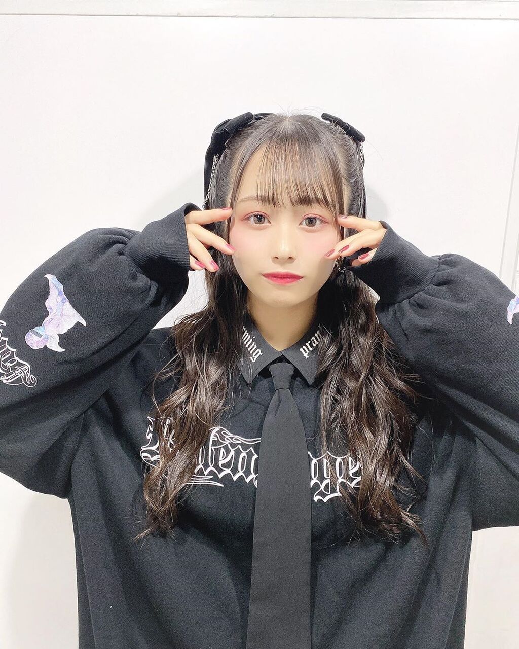 ノイミー] 尾木波菜「（Jamie エーエヌケー）撮影のオフショット