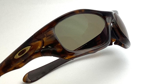 PIT BULL – メガネのコミヤマ｜オークリー・スポーツサングラス専門店