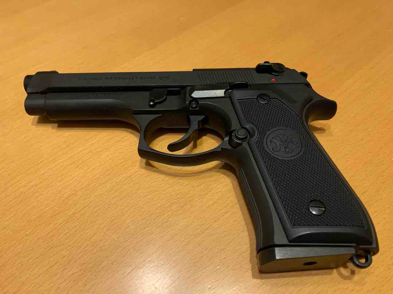 マルシン工業 U.S.9mm M9 : 気ままにエアガンレビュー