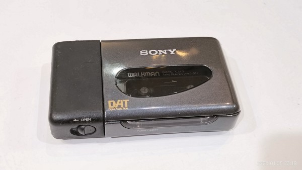 1993/平成5/SONY/WMD-DT1/DAT/WALKMAN/ソニー/再生専用DATウォークマン