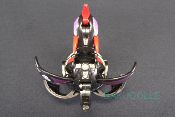 ダークオン・クロス・ドラゴノイド CROSS DRAGONOID 闇属性 爆丸