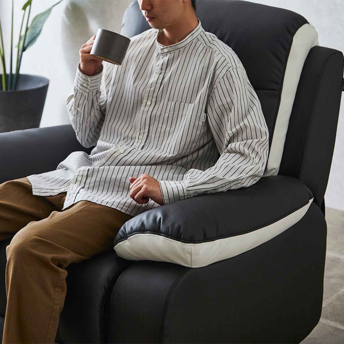 電動リクライニングソファ 1人掛け PUレザー 幅95cm （ USBポート付き