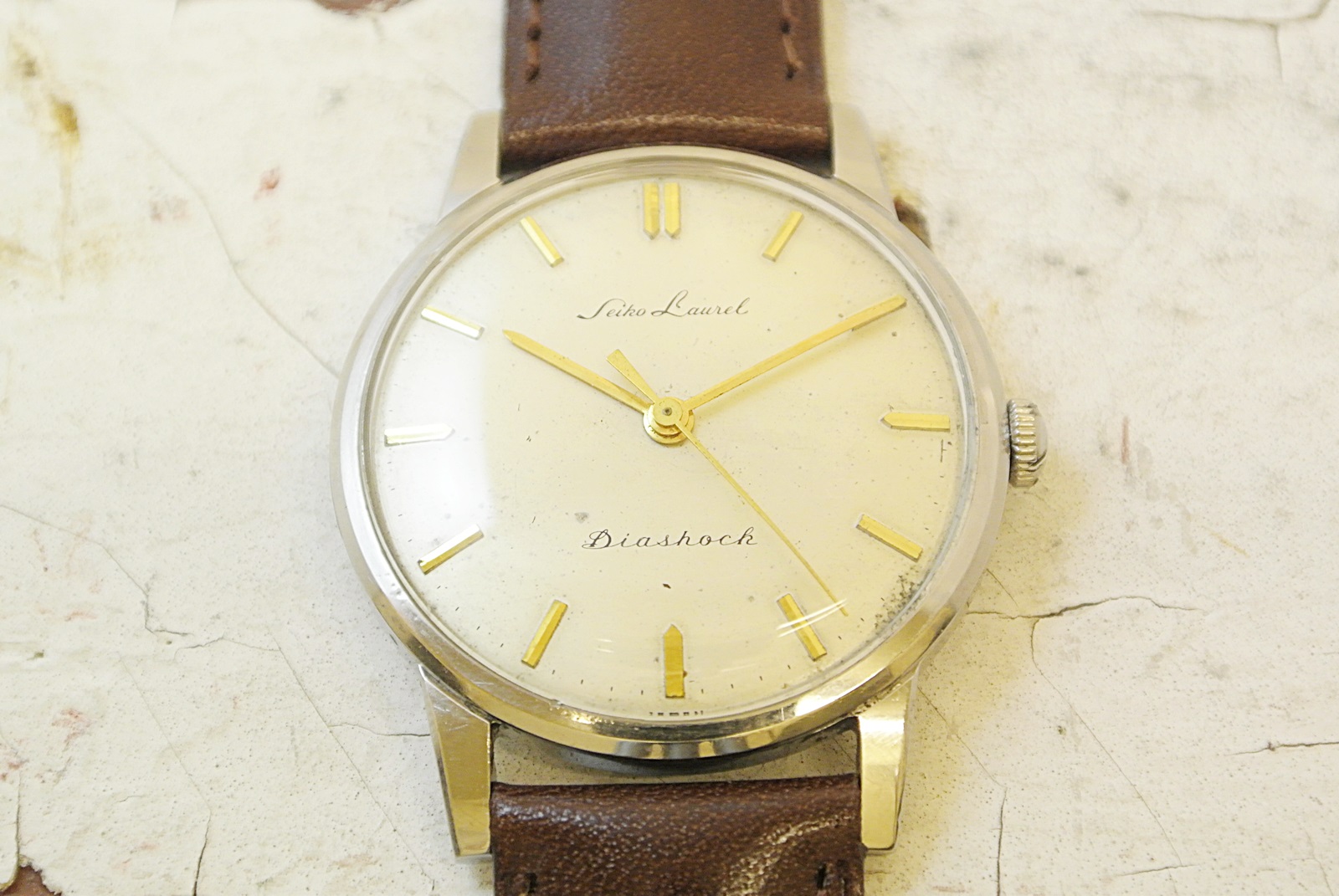 SEIKO Laurel | L o'clock