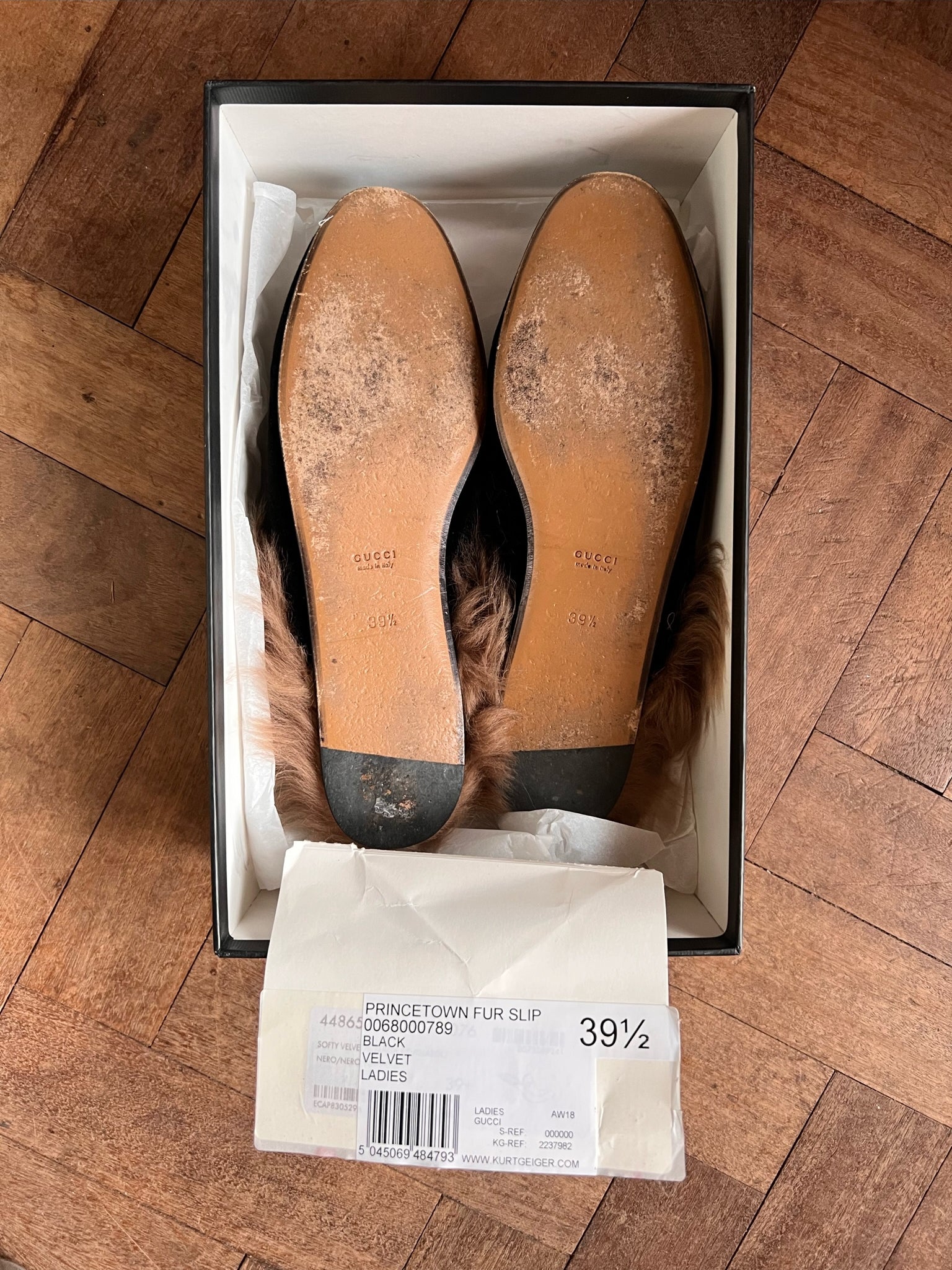 Gucci Black Velvet Princetown Mules – Lolapalooza London