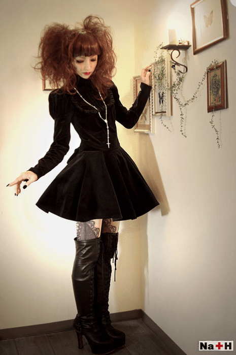 Velveteen OP by Na+H