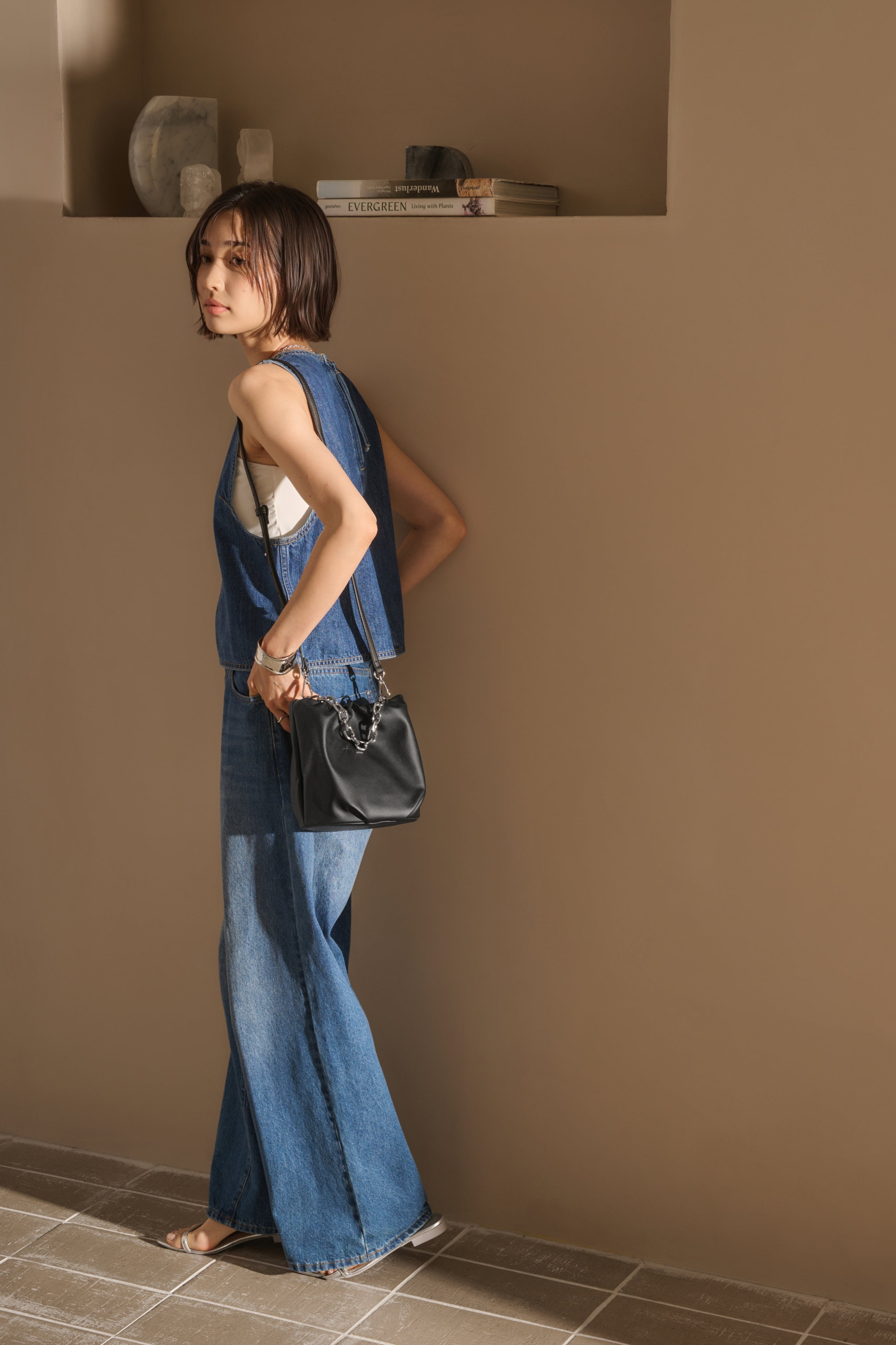 国産アップルレザー製「Apple 4Way Gather Bag」| LOVST TOKYO