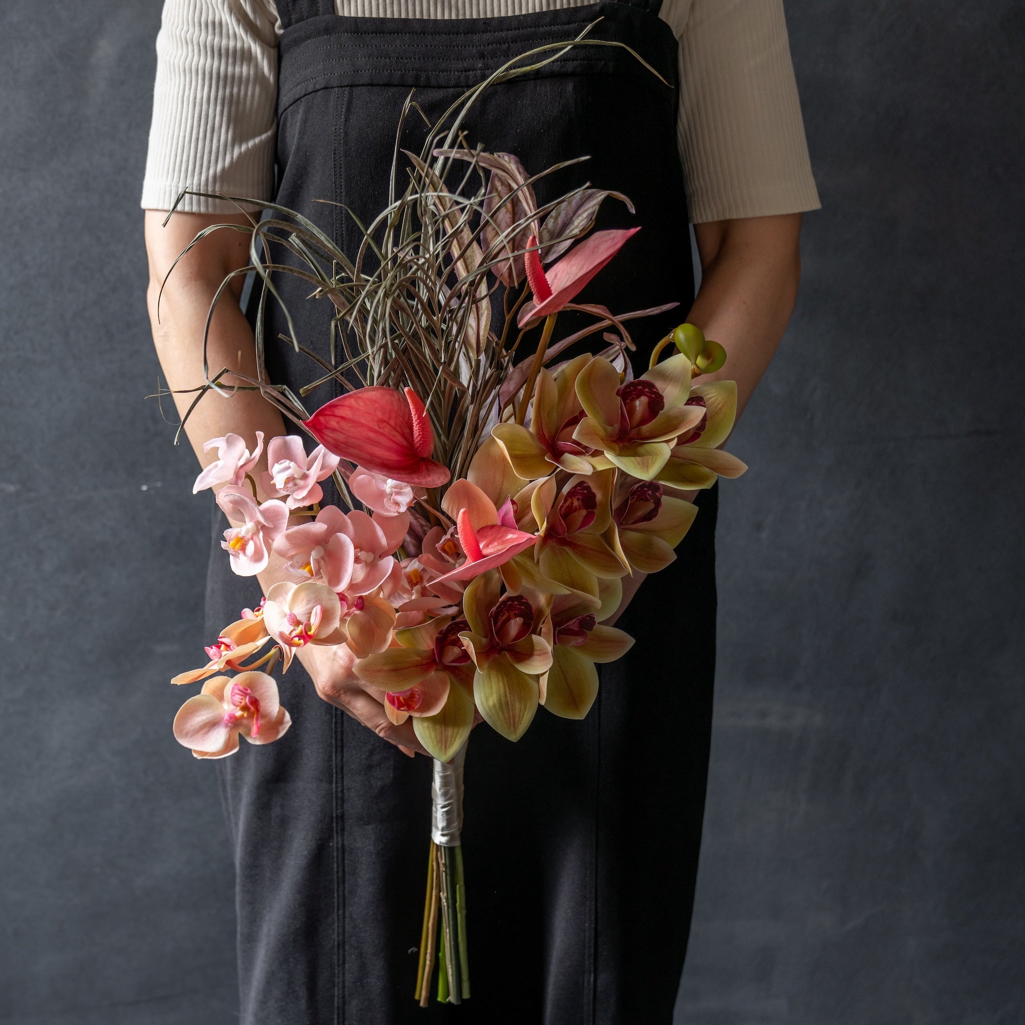 アーティフィシャルフラワー 華やかなシンビジュームのピンク×イエロー