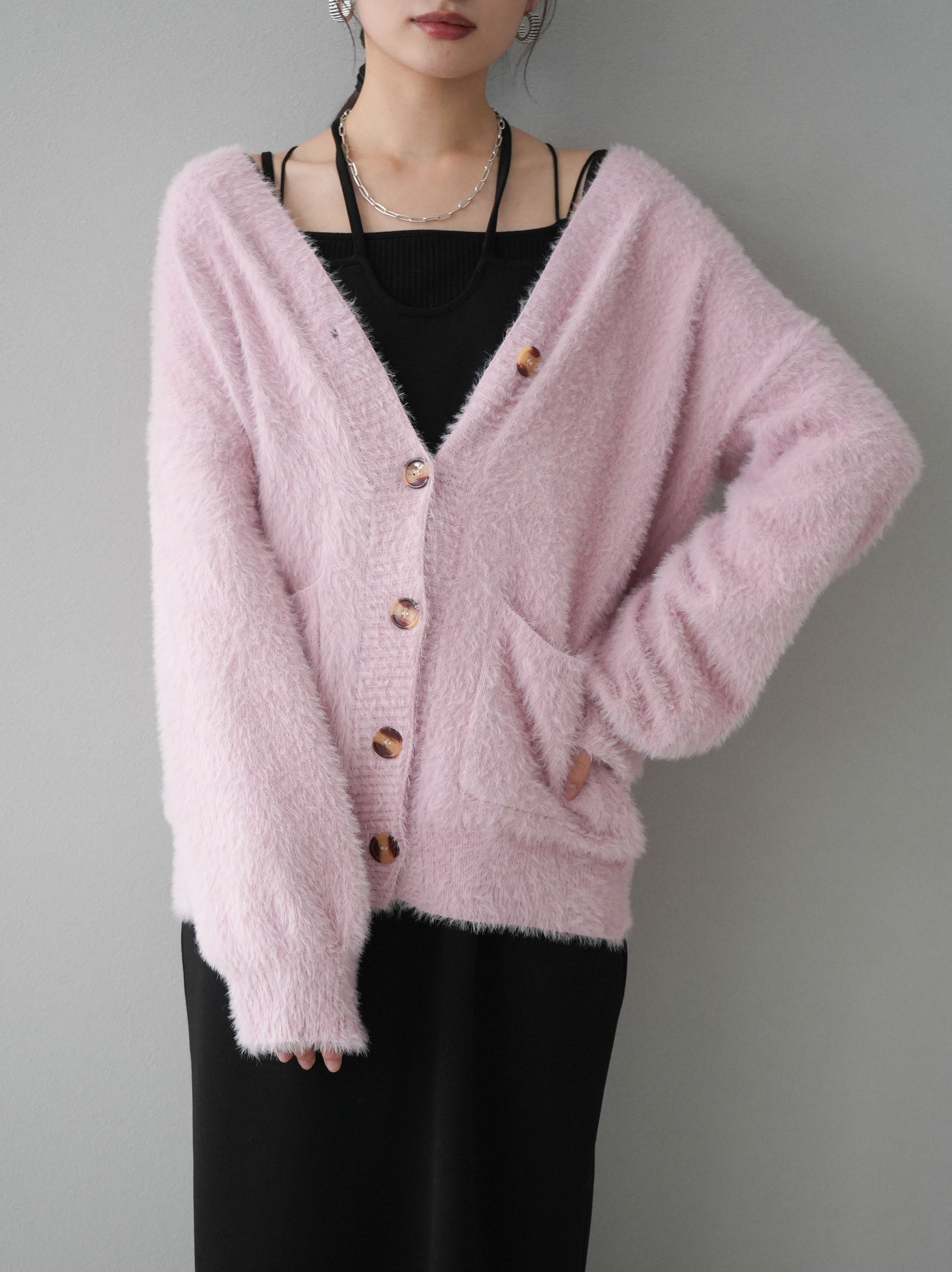 予約]マーブルボタンシャギーニットカーディガン/ライトピンク – Lumier