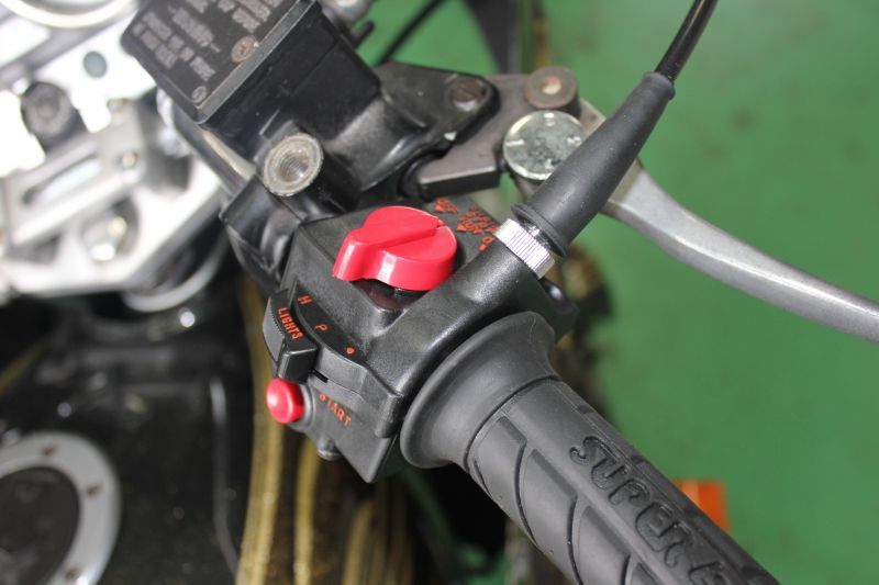 ゼファー 400/χ用 CBXスイッチBOX変換2点セット - F－AUTO