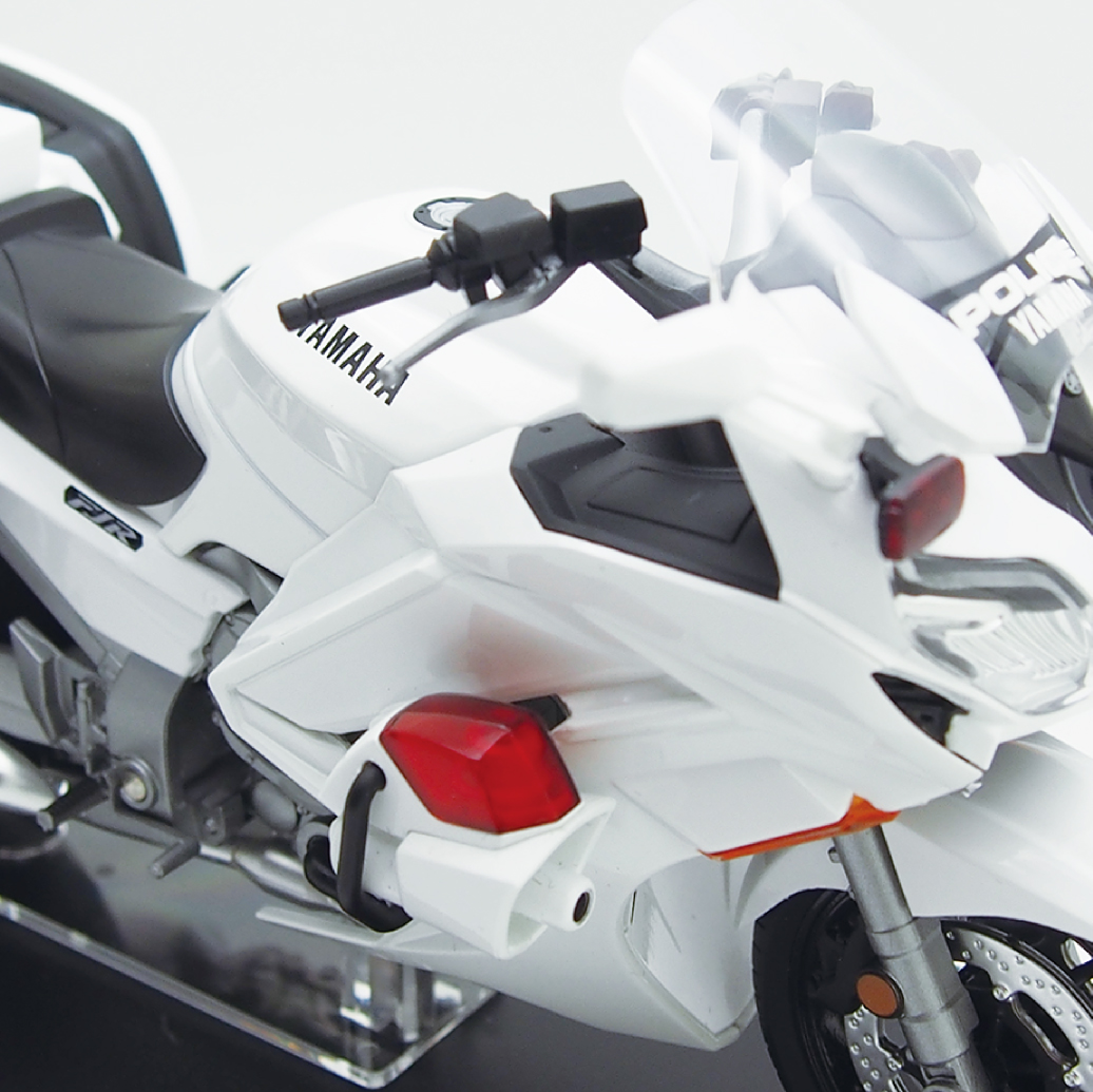 警察グッズ販売店 有富商会 / 1/12ダイキャスト白バイFJR1300P