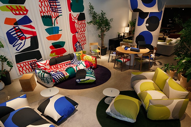 空間を漂い、心を高揚させてくれる色や柄。「MARENCO × 鈴木マサル」今