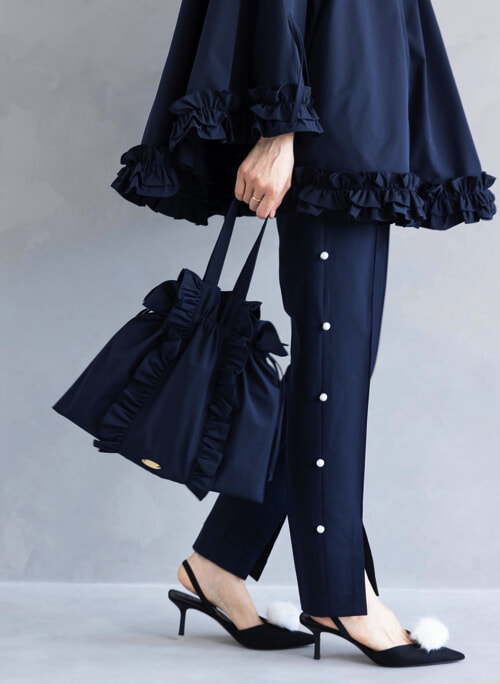 Ame no chi Hare（アメノチハレ）☆フリルポンチョ｜Comme d'habitude