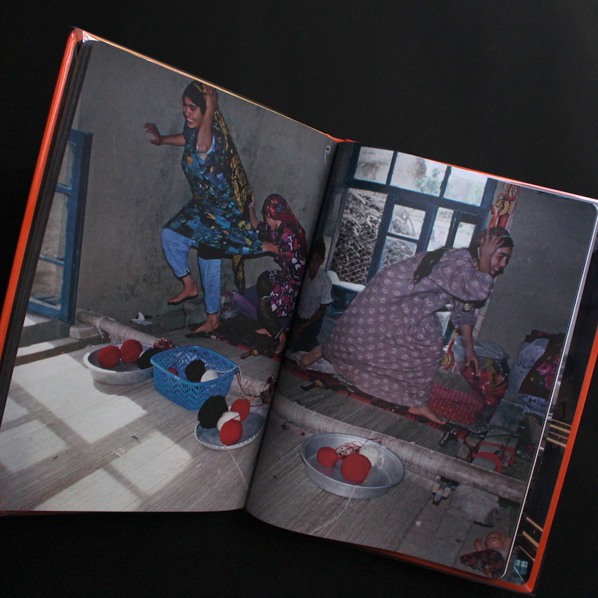 Silk Road - 篠山 紀信 / Kishin Shinoyama