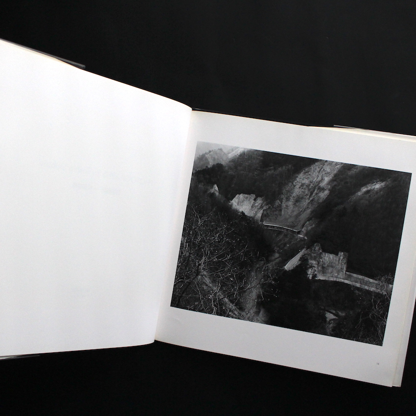 Photographs By Toshio Shibata 日本典型 - 柴田 敏雄 / Toshio Shibata