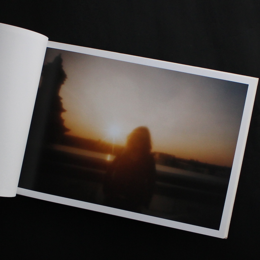 太陽 / The Sun - 野口 里佳 / Rika Noguchi