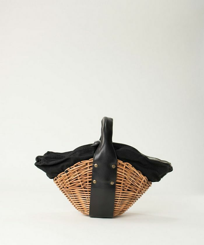 000000009792-01-m.jpg?t=