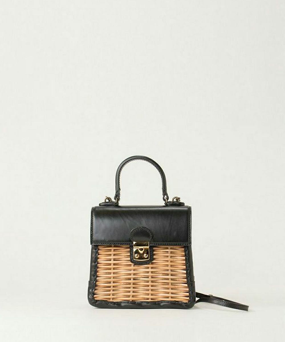 ebagos 【26SS 予約】3月下旬～4月初旬頃入荷予定カーフ・ハンドバッグ