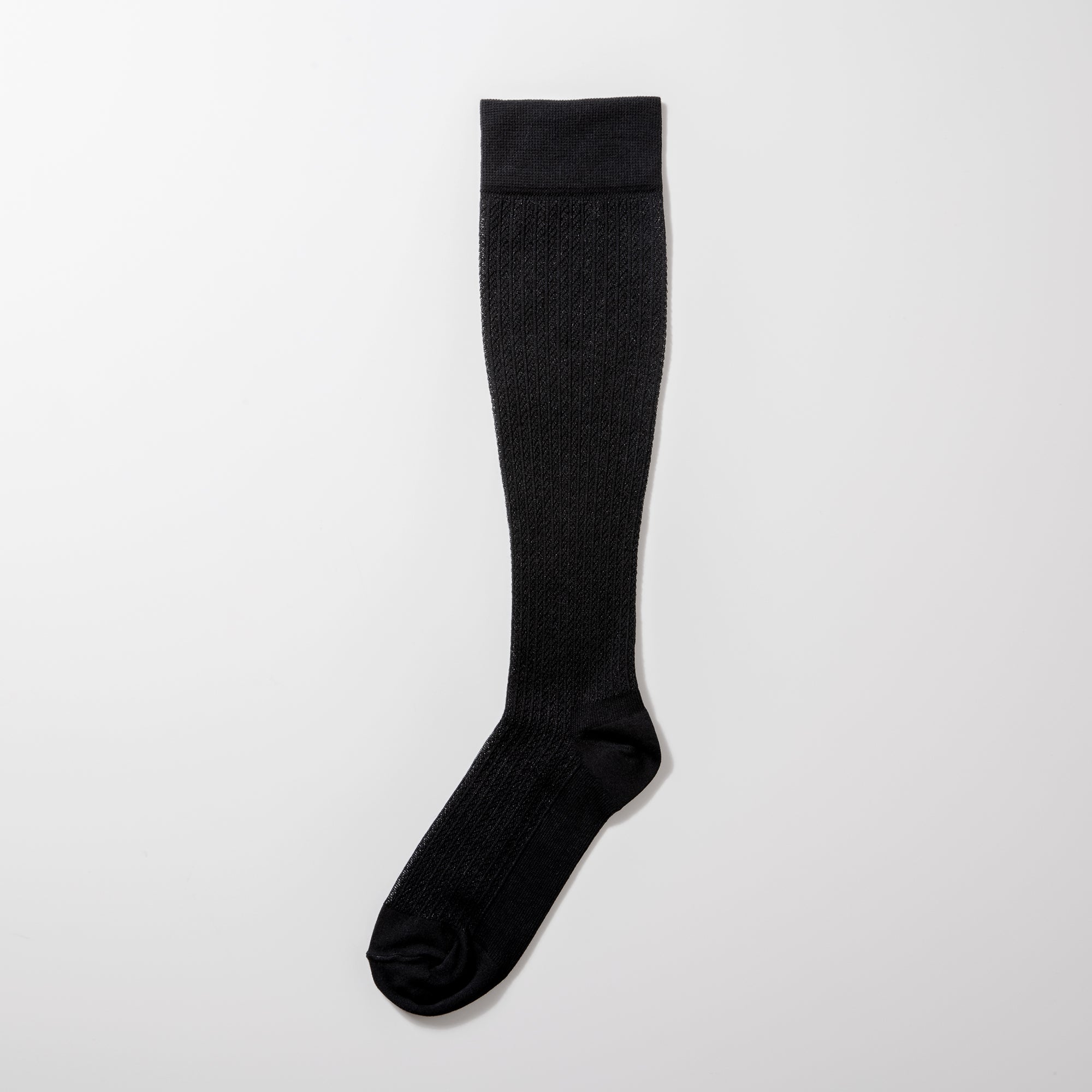 MAEÉ コンプレッションソックス（コットンシアータイプ）フェザーブラック